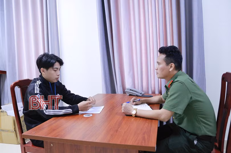 Khởi tố 2 đối tượng lừa đảo bán số lô, số đề chiếm đoạt tài sản