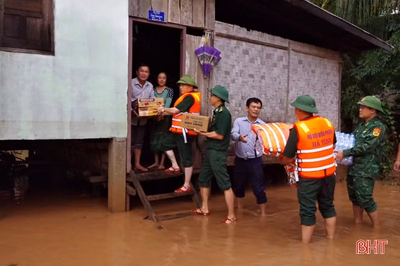 Sạt lở nghiêm trọng tại Bolikhămxay, đường từ Hà Tĩnh sang Lào bị chia cắt