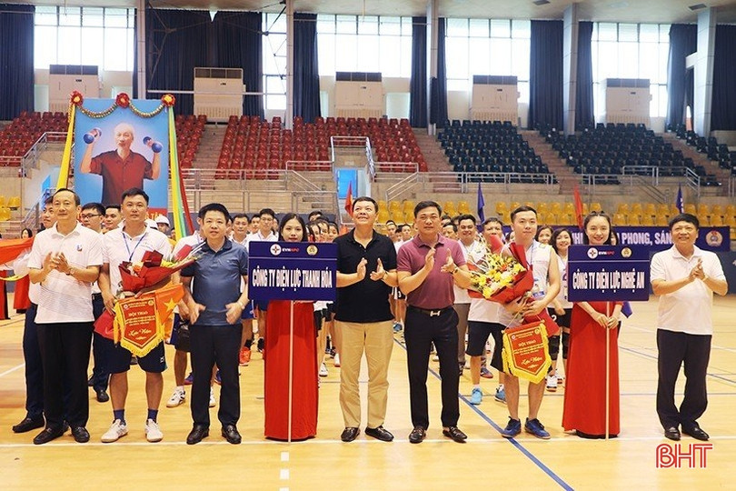Hơn 110 VĐV tranh tài Hội thao cụm các công ty điện lực phía Nam diễn ra tại Hà Tĩnh