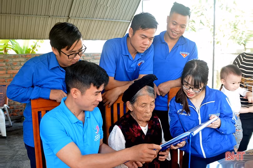 Ấm lòng Mẹ trong mùa xuân mới