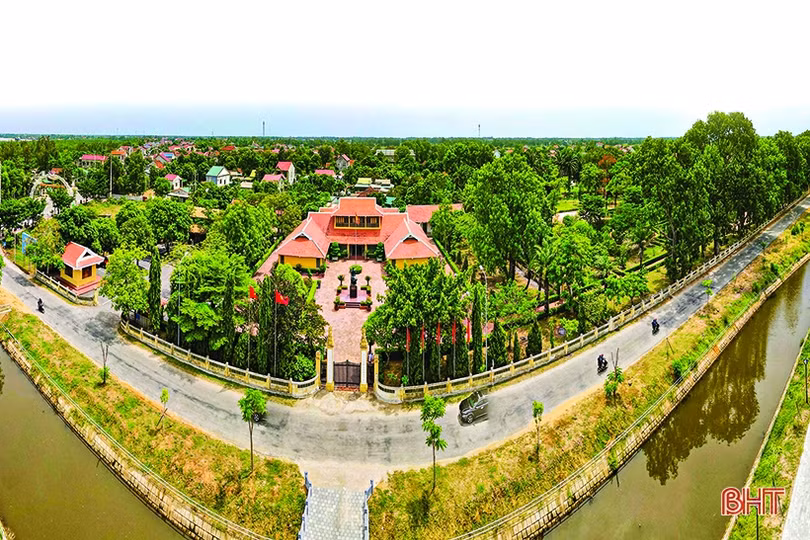 Ngày tết, bàn chuyện gia phong