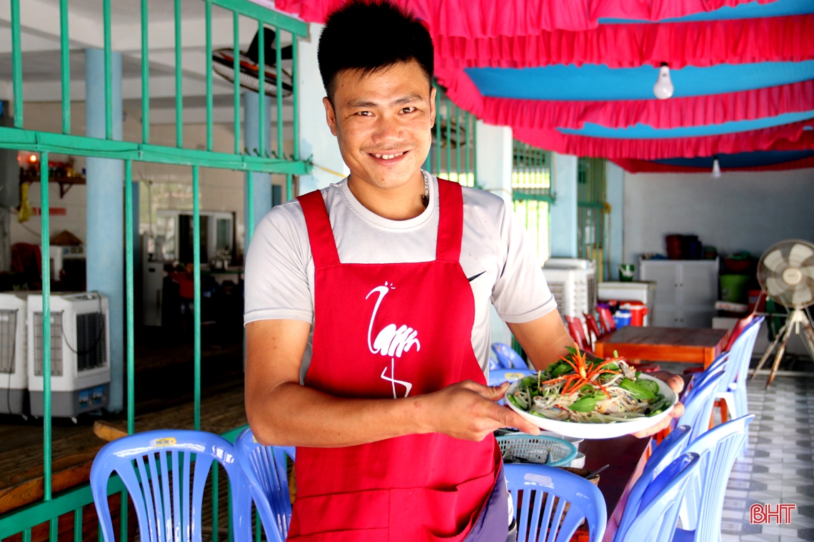 Gỏi cá trích Kỳ Lợi - món ăn dân dã, thử một lần sẽ khó quên!