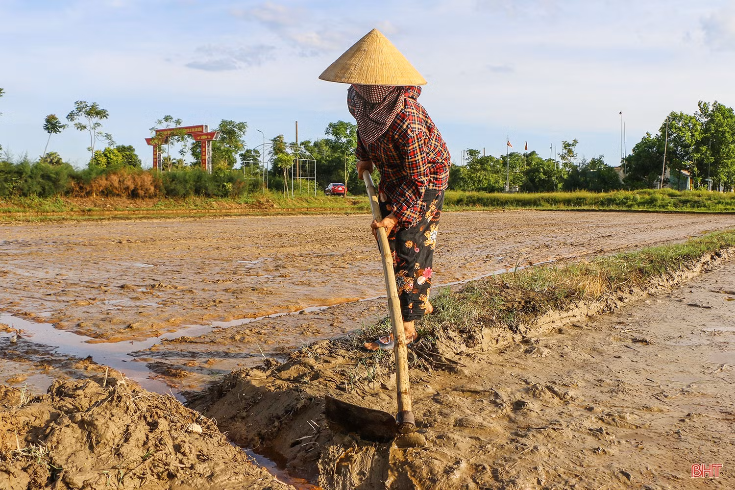 Xuôi dòng Kẻ Gỗ…