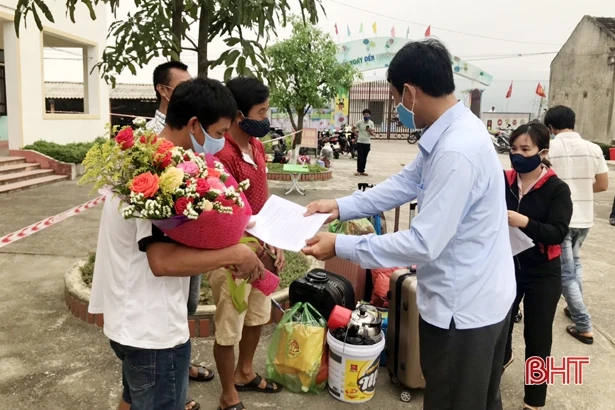 10 công dân đầu tiên của TX Kỳ Anh hoàn thành cách ly tập trung 14 ngày