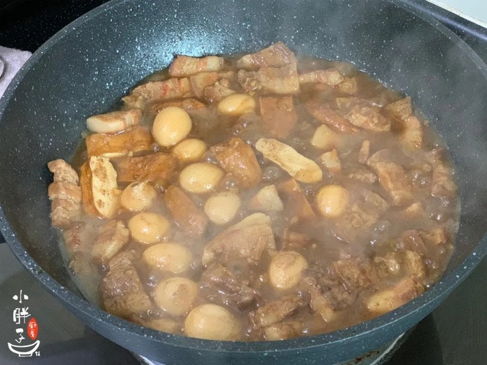 2 nguyên liệu “”thần thánh“” giúp món thịt kho trứng cút “”lên một tầm cao mới