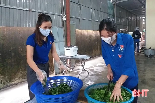 Các địa phương, đơn vị thiết thực hưởng ứng lời kêu gọi toàn dân chống dịch