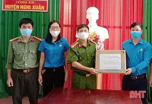 Tiếp tục chung tay hỗ trợ các lực lượng phòng chống dịch Covid-19 ở Hà Tĩnh