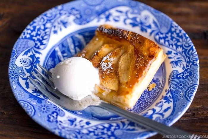 Bánh táo nướng ngon hết ý cho ngày tránh dịch bên gia đình