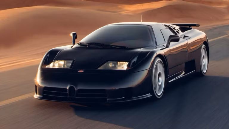 Bộ ảnh cực hiếm của 3 siêu xe biểu tượng Bugatti