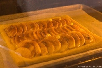 Bánh táo nướng ngon hết ý cho ngày tránh dịch bên gia đình