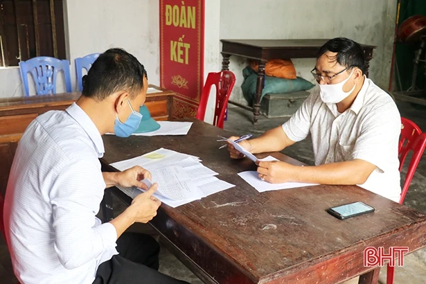 “Tai, mắt” từ cộng đồng cấp thôn - thế trận vững chắc ngăn dịch Covid 19 ở Hà Tĩnh