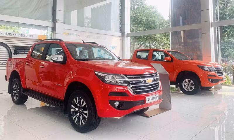 Điểm danh những mẫu xe giảm giá cả trăm triệu đồng đợt dịch Covid-19