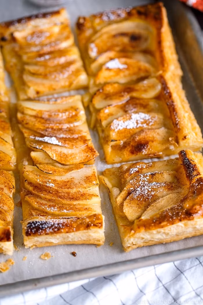 Bánh táo nướng ngon hết ý cho ngày tránh dịch bên gia đình