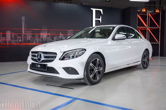 thêm 3 nhà máy ô tô tại việt nam phải tạm dừng hoạt động vì dịch covid-19 hình 2 Thêm 3 nhà máy ô tô tại Việt Nam phải tạm dừng hoạt động vì dịch Covid-19