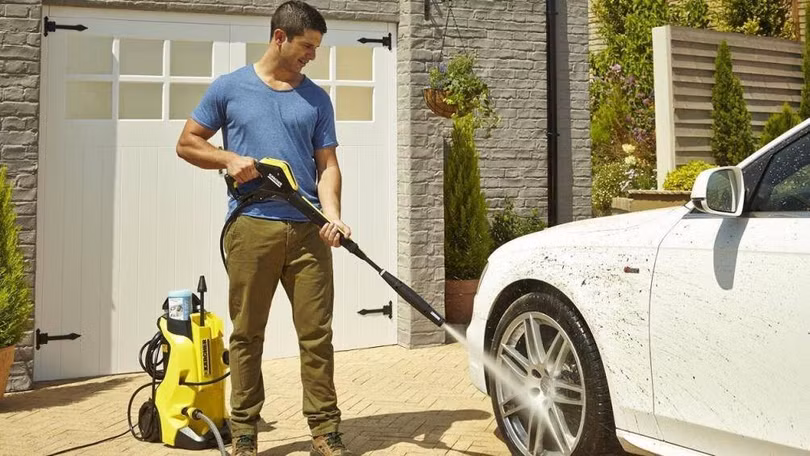 7 thói quen âm thầm phá hỏng chiếc ô tô của bạn