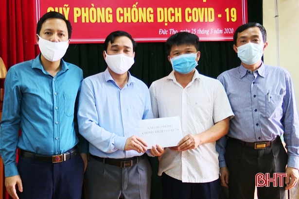 Thêm những món quà ý nghĩa hỗ trợ công tác phòng chống dịch