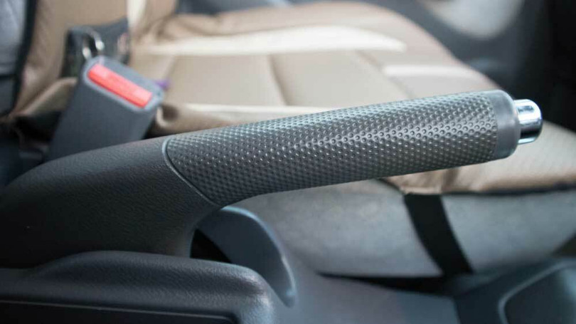 Cách bảo quản ôtô khi ở nhà cách ly