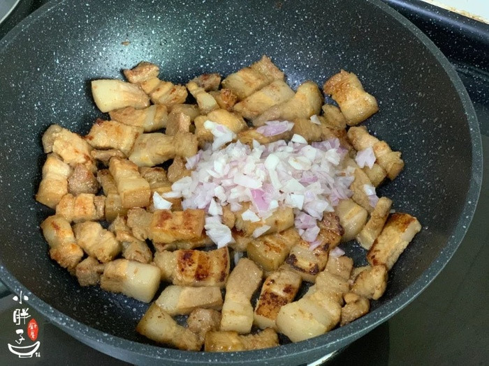 2 nguyên liệu “”thần thánh“” giúp món thịt kho trứng cút “”lên một tầm cao mới