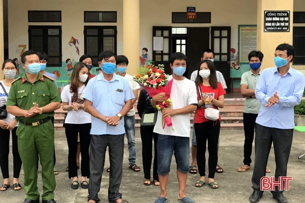 10 công dân đầu tiên của TX Kỳ Anh hoàn thành cách ly tập trung 14 ngày