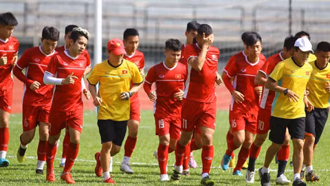 ĐT Việt Nam chuẩn bị tập trung trở lại: Không ngủ quên trên chiến thắng!