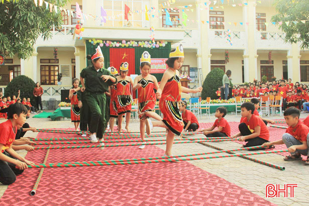 Tri ân người lính, chúng em “Hát mãi khúc quân hành”