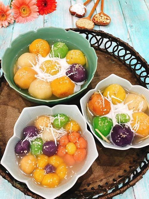 Cách làm chè trôi nước ngũ sắc vừa đẹp, vừa ngon ngất ngây