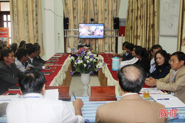Nghi Xuân khai thác hệ thống truyền hình hội nghị trực tuyến đầu tiên Hà Tĩnh