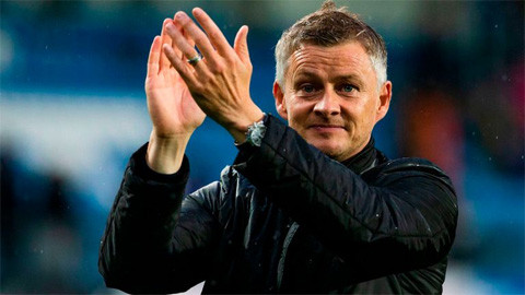M.U phải trả bao nhiêu tiền để thuê HLV Solskjaer?