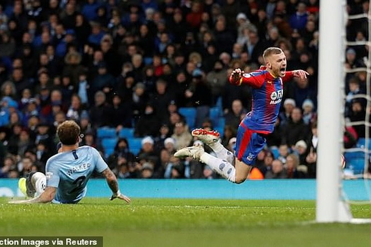 Man City, Chelsea cùng thua sốc sân nhà, Liverpool bứt phá ảnh 5 Man City, Chelsea cùng thua sốc sân nhà, Liverpool bứt phá