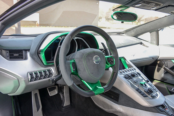 Siêu xe duy nhất trên thế giới có giá tới 30 tỷ đồng