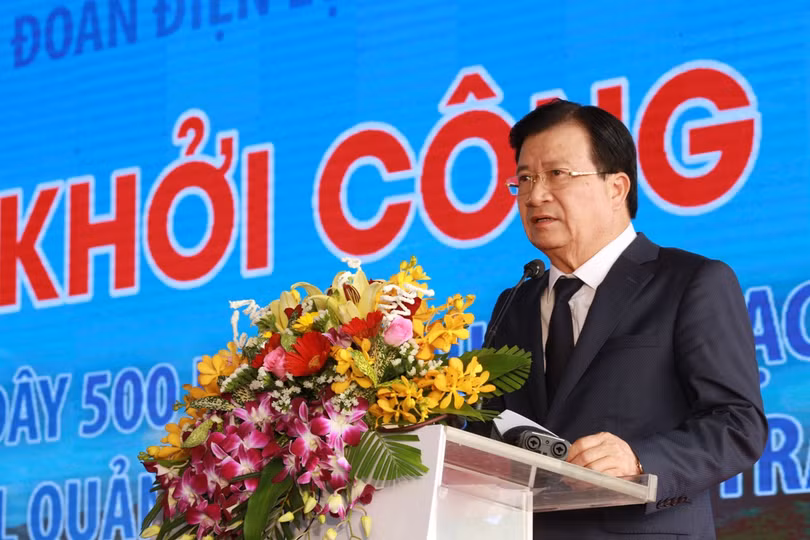 Khởi công xây dựng đường dây 500 kV từ Vũng Áng đến Pleiku