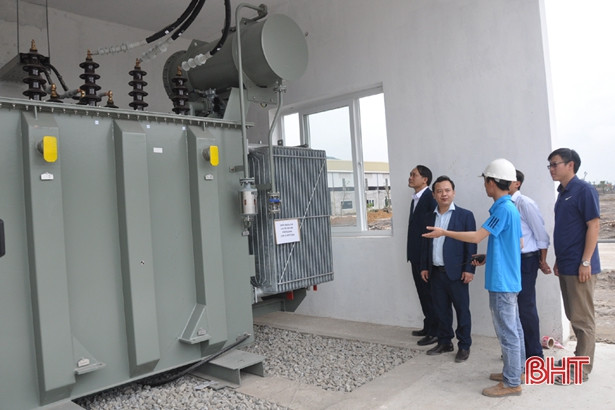 Điện lực Hà Tĩnh tri ân khách hàng trị giá hàng trăm triệu đồng
