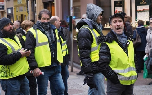 Phong trào “Áo vàng” xuất hiện tại Canada