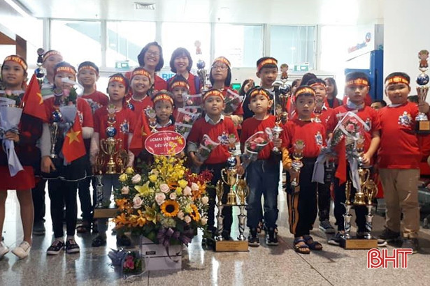 Cậu học trò lớp 4 Hà Tĩnh vô địch Cuộc thi quốc tế UCMAS 2018