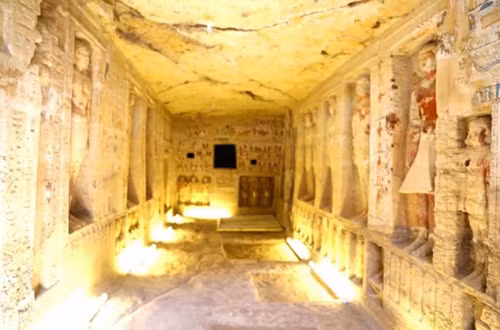 Phát hiện lăng mộ cổ chứa 5 hầm bí mật tại Ai Cập