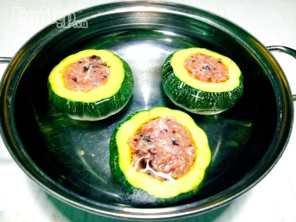 Bí xanh nhồi thịt thơm bùi, tuyệt ngon cho bữa cơm gia đình