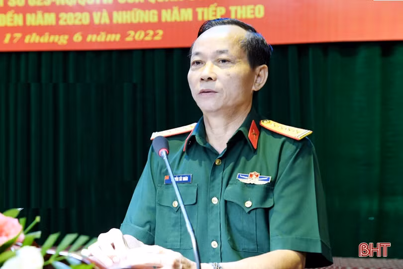 Khen thưởng 37 tập thể, cá nhân tiêu biểu trong thực hiện nghị quyết của Quân ủy Trung ương