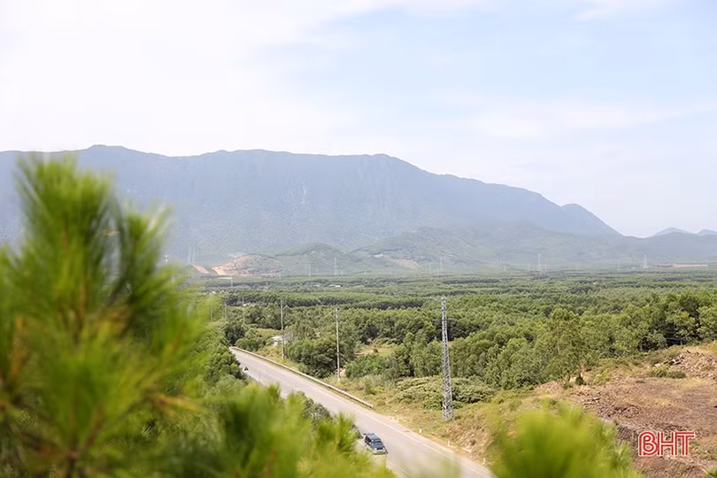 Kiểm soát chặt việc đốt thực bì ở thị xã phía Nam Hà Tĩnh