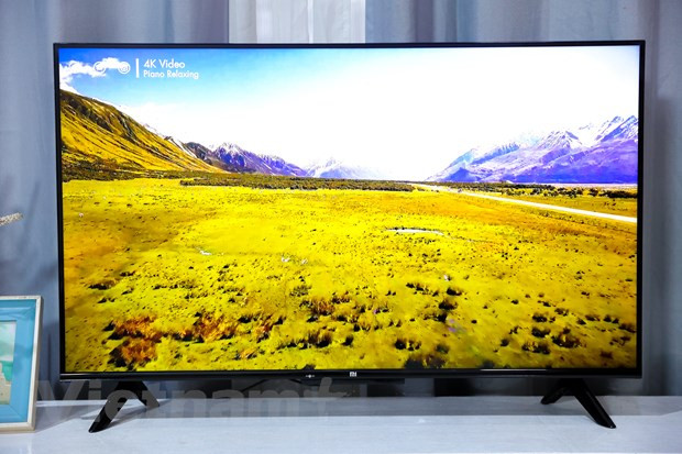Cận cảnh smart TV 4K của Xiaomi được sản xuất trực tiếp tại Việt Nam hình ảnh 2 Cận cảnh smart TV 4K của Xiaomi được sản xuất trực tiếp tại Việt Nam