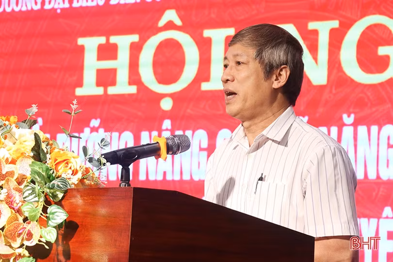 Trang bị kỹ năng cho gần 500 đại biểu hội đồng nhân dân các cấp ở Hà Tĩnh