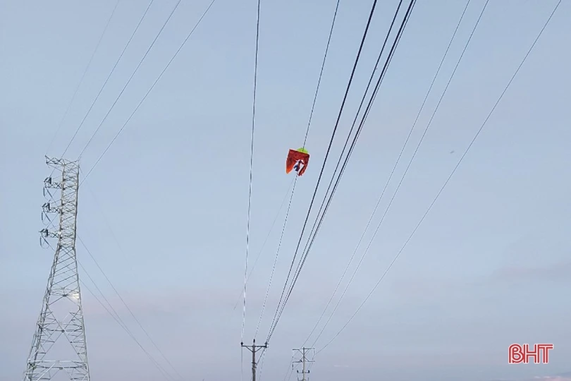 Thả diều gần đường dây điện – thú vui tiềm ẩn nguy cơ tai nạn