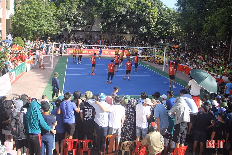 Đội Công an TP Hà Tĩnh vô địch Giải Bóng chuyền nam Công an Hà Tĩnh