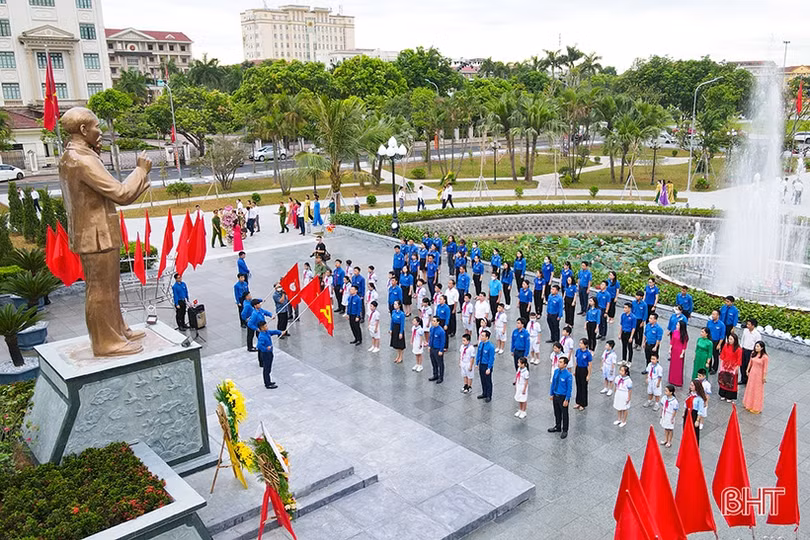 Hà Tĩnh mùa sen nhớ Bác