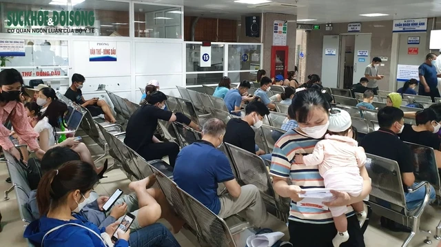 Nhiều người mắc bệnh mùa đông ngay giữa mùa hè nắng nóng