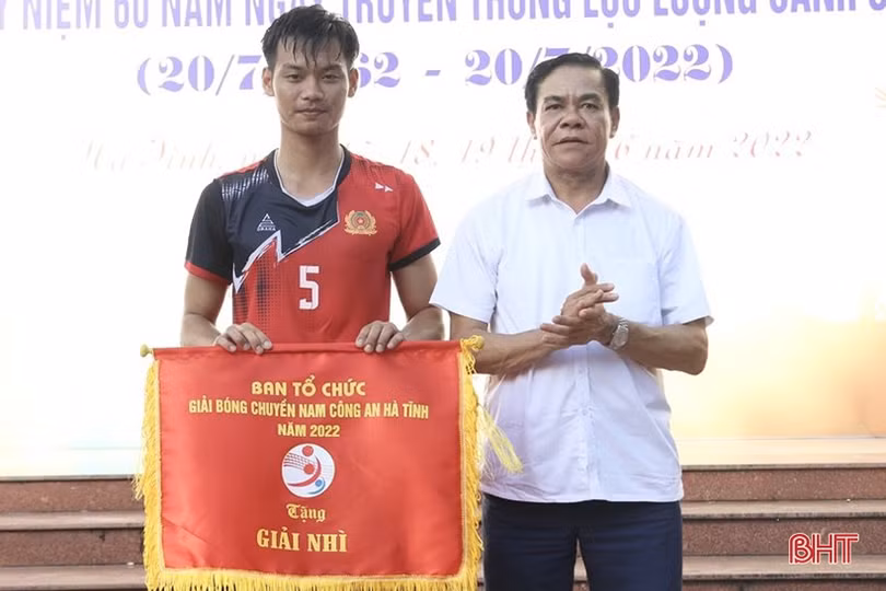 Đội Công an TP Hà Tĩnh vô địch Giải Bóng chuyền nam Công an Hà Tĩnh