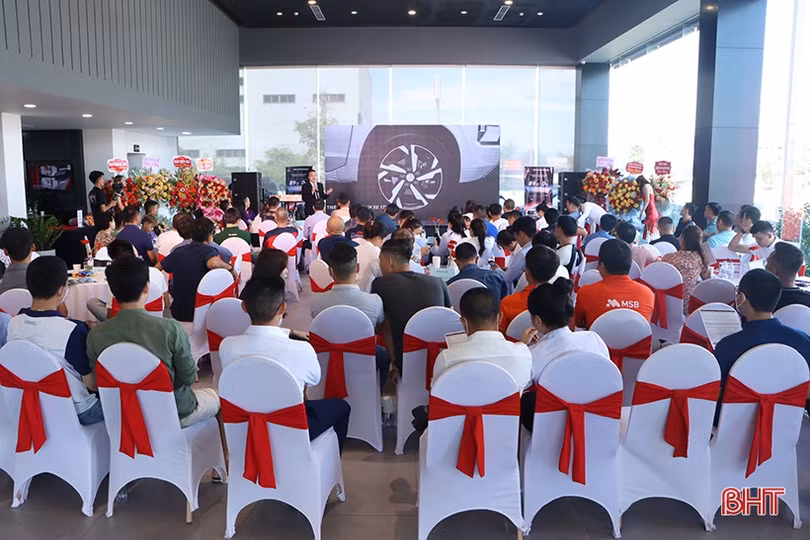 Mitsubishi Xpander 2022 - mẫu xe ô tô 7 chỗ bán chạy nhất đã có mặt tại Hà Tĩnh