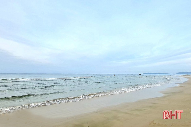 Tắm biển Kỳ Phú, bé trai bị đuối nước thương tâm