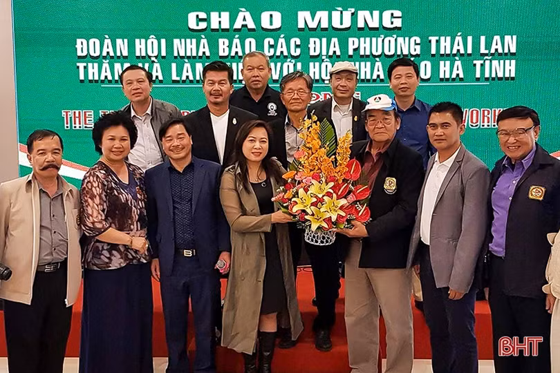 30 năm dưới “mái nhà chung” của những người làm báo Hà Tĩnh