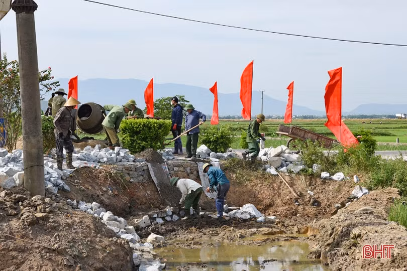 Xã vùng biển Kỳ Anh quyết liệt chặng nước rút xây dựng NTM kiểu mẫu