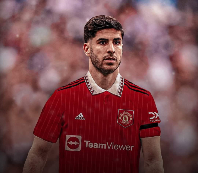 Những thương vụ “bom tấn” của Man Utd bằng photoshop